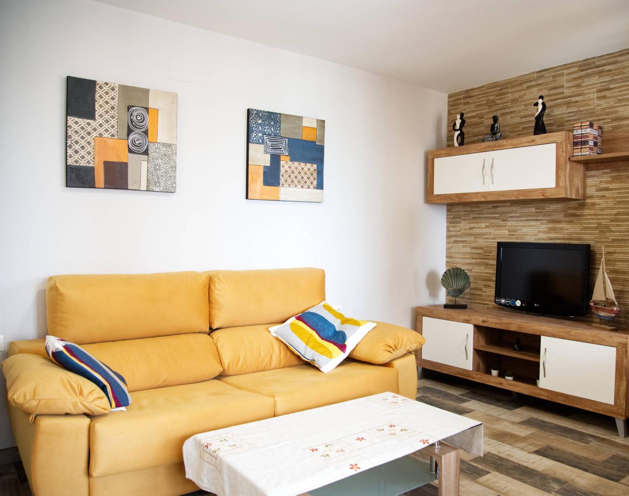 Sur Suites Palmeras 3 Фуeнхирола Екстериор снимка