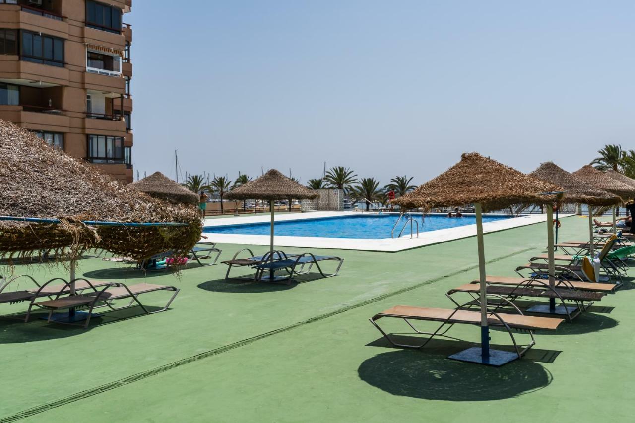 Sur Suites Palmeras 3 Фуeнхирола Екстериор снимка